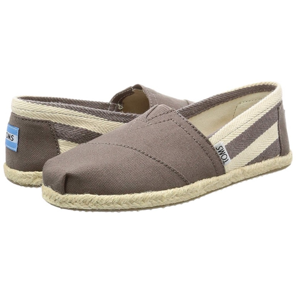 TOMS (Never Worn)